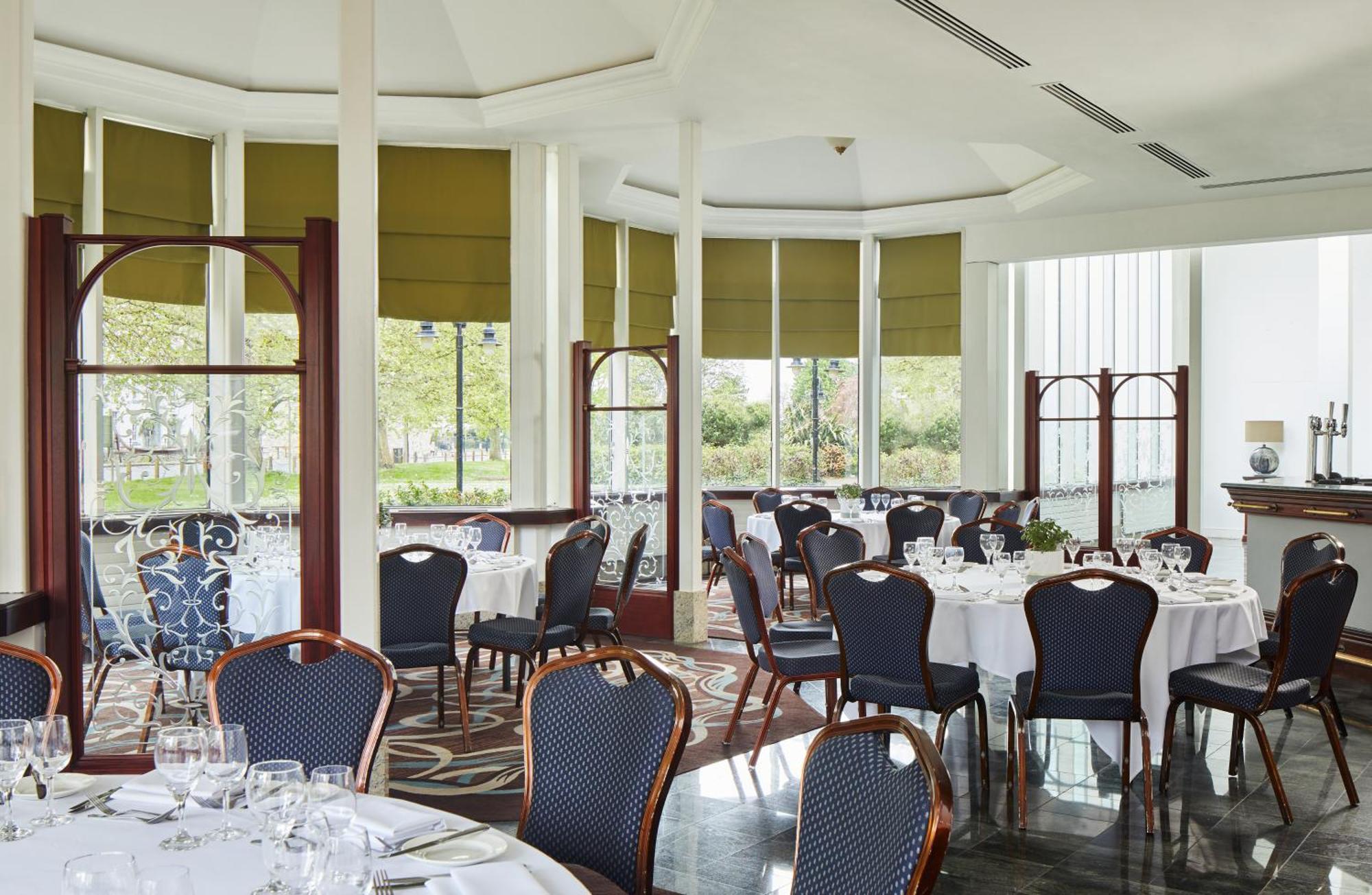 Leonardo Royal Southampton Grand Harbour Hotel Exterior foto
